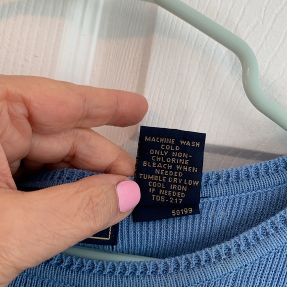 COPY - Short sleeve cornflower blue sweater top. - Picture 4 of 4